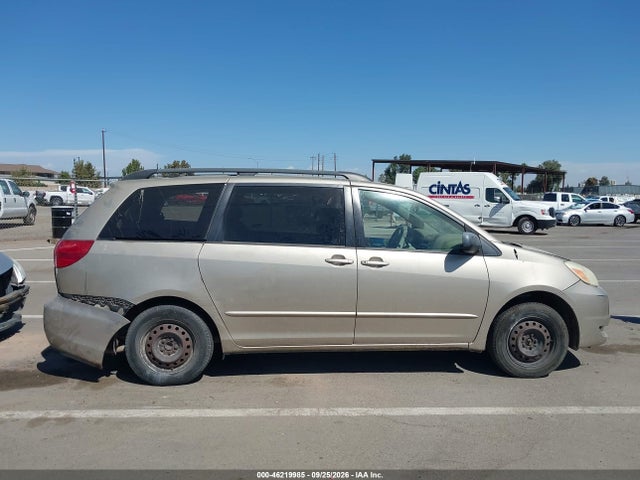 46219985 :رقم المزاد ، 5TDZA23C94S060979 vin ، 2004 Toyota Sienna Le مزاد بيع