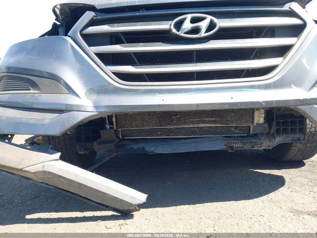 2016 Hyundai Tucson Se მანქანა იყიდება აუქციონზე, vin: KM8J23A48GU155797, აუქციონის ნომერი: 46219998