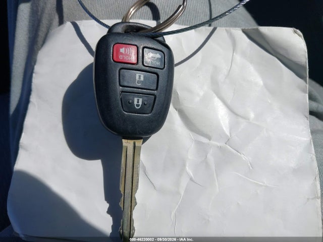 Aukcja sprzedaży 2016 Toyota Corolla Le Plus, vin: 5YFBURHE7GP554055, numer aukcji: 46220002