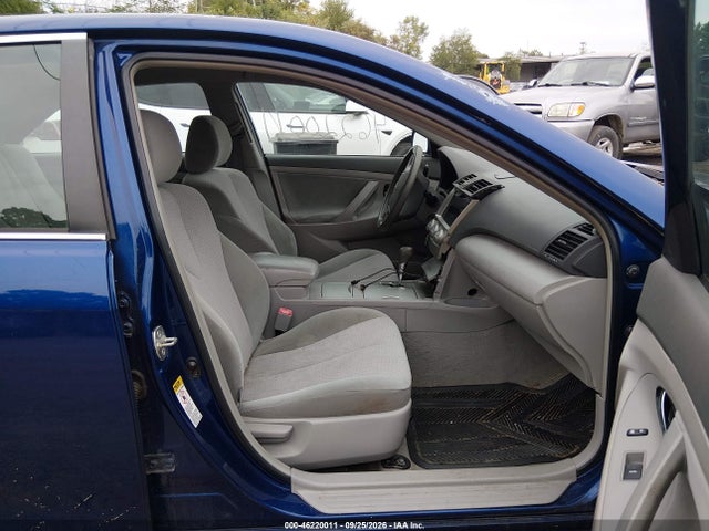46220011 :رقم المزاد ، 4T4BF3EK2A8083185 vin ، 2010 Toyota Camry مزاد بيع