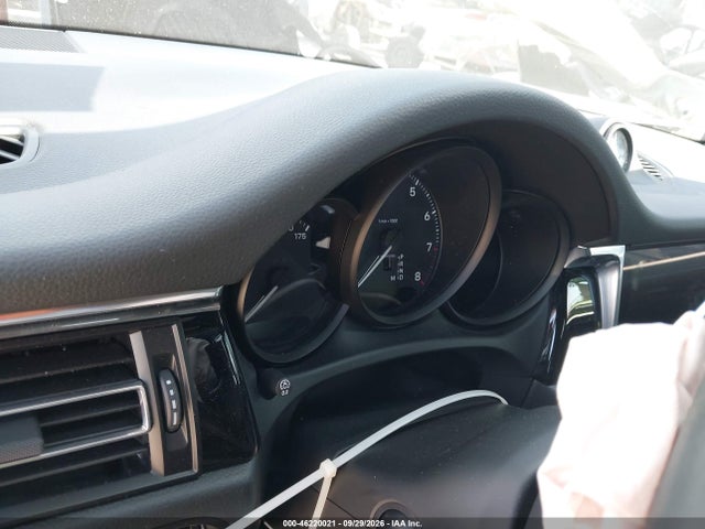 Продаж на аукціоні авто 2025 Porsche Macan T, vin: WP1AA2A54SLB04093, номер лоту: 46220021