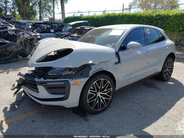 Продаж на аукціоні авто 2025 Porsche Macan T, vin: WP1AA2A54SLB04093, номер лоту: 46220021