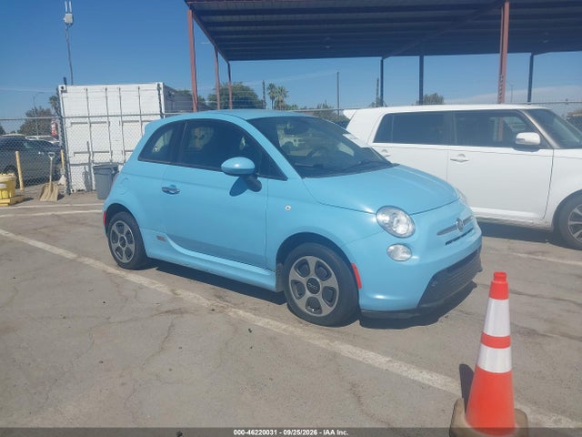 Fiat 500E BATTERY ELECTRIC 2017 3C3CFFGE4HT634365 zdjęcie główne