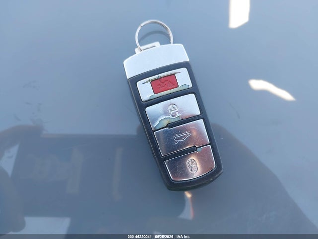 46220041 :رقم المزاد ، WVWHN7AN0CE500609 vin ، 2012 Volkswagen Cc Lux مزاد بيع