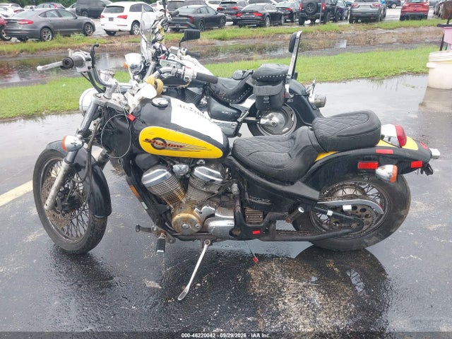 46220042 :رقم المزاد ، JH2PC2143VM400211 vin ، 1997 Honda Vt600 Cd مزاد بيع
