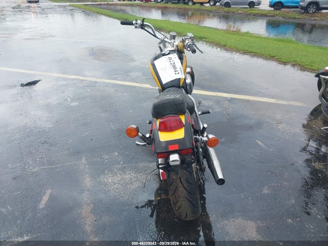 46220042 :رقم المزاد ، JH2PC2143VM400211 vin ، 1997 Honda Vt600 Cd مزاد بيع