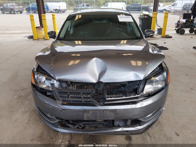 2015 Volkswagen Passat 1.8t Se მანქანა იყიდება აუქციონზე, vin: 1VWBS7A3XFC014139, აუქციონის ნომერი: 46220096