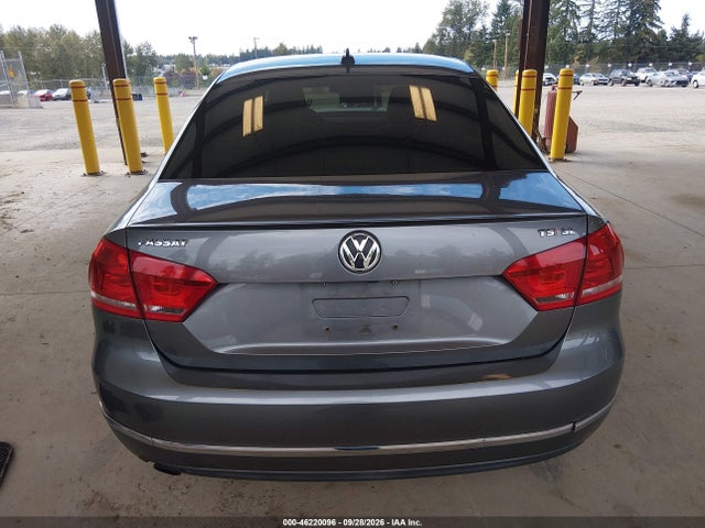 2015 Volkswagen Passat 1.8t Se მანქანა იყიდება აუქციონზე, vin: 1VWBS7A3XFC014139, აუქციონის ნომერი: 46220096