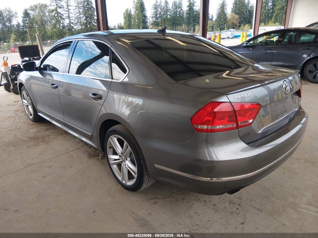 2015 Volkswagen Passat 1.8t Se მანქანა იყიდება აუქციონზე, vin: 1VWBS7A3XFC014139, აუქციონის ნომერი: 46220096