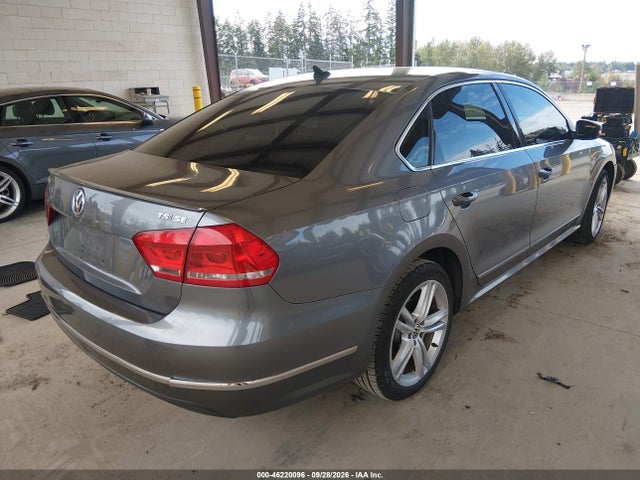 2015 Volkswagen Passat 1.8t Se მანქანა იყიდება აუქციონზე, vin: 1VWBS7A3XFC014139, აუქციონის ნომერი: 46220096