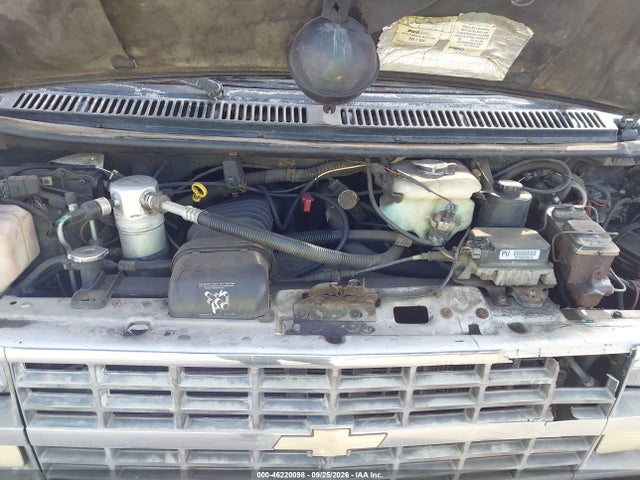 46220098 :رقم المزاد ، 1GBEG25K2SF145441 vin ، 1995 Chevrolet G20 مزاد بيع