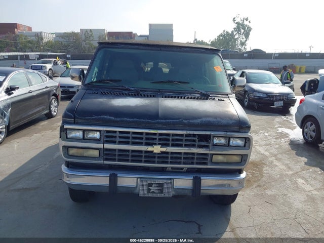 46220098 :رقم المزاد ، 1GBEG25K2SF145441 vin ، 1995 Chevrolet G20 مزاد بيع