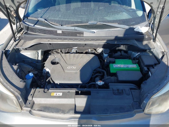 KIA Soul 2014 KNDJN2A27E7008337 Image 10