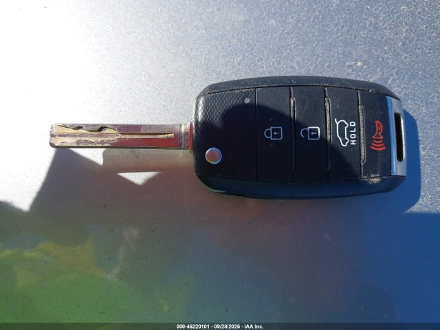 KIA Soul 2014 KNDJN2A27E7008337 Image 11