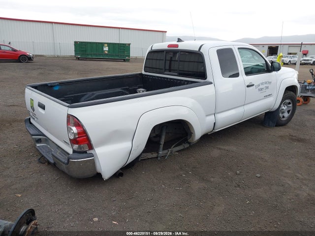 Toyota Tacoma 2014 5TFUX4EN7EX026019 Image 4