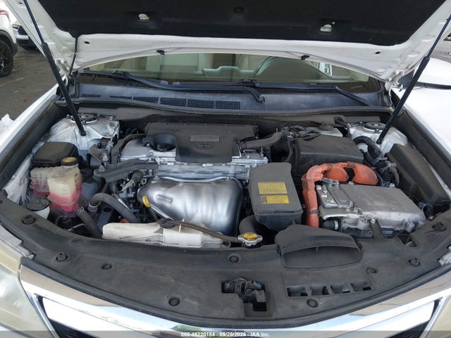 46220184 :رقم المزاد ، 4T1BD1FK5CU061753 vin ، 2012 Toyota Camry Hybrid Xle مزاد بيع