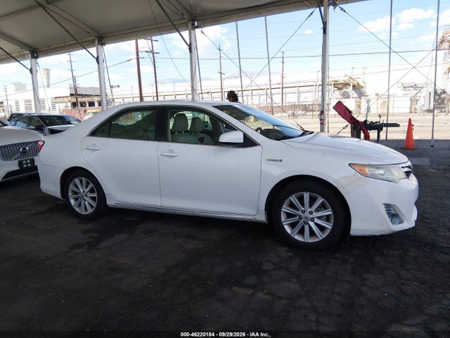 46220184 :رقم المزاد ، 4T1BD1FK5CU061753 vin ، 2012 Toyota Camry Hybrid Xle مزاد بيع