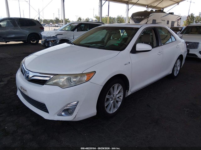46220184 :رقم المزاد ، 4T1BD1FK5CU061753 vin ، 2012 Toyota Camry Hybrid Xle مزاد بيع