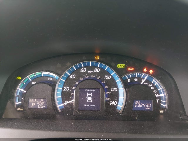 46220184 :رقم المزاد ، 4T1BD1FK5CU061753 vin ، 2012 Toyota Camry Hybrid Xle مزاد بيع