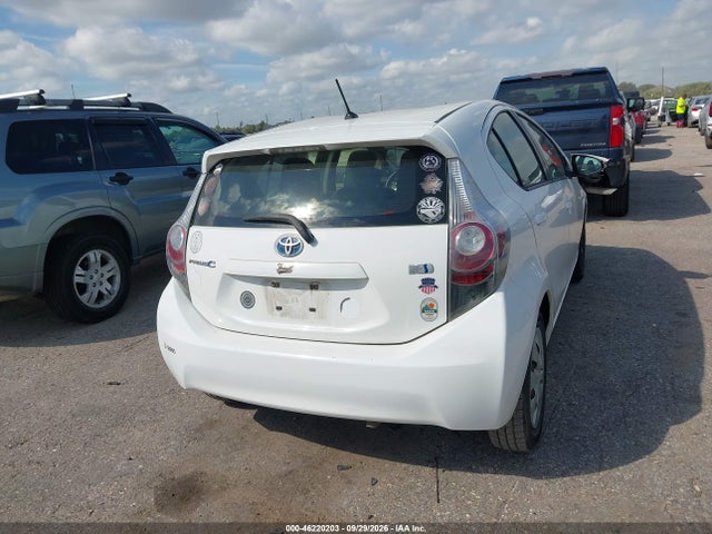 2013 Toyota Prius C Two მანქანა იყიდება აუქციონზე, vin: JTDKDTB3XD1043637, აუქციონის ნომერი: 46220203