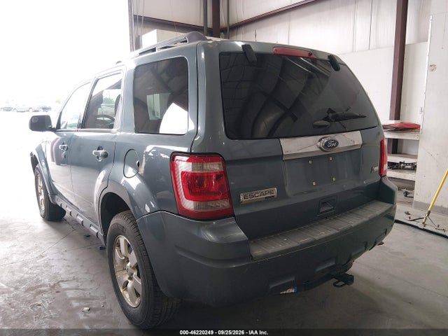 2011 Ford Escape Limited მანქანა იყიდება აუქციონზე, vin: 1FMCU0EG7BKB26821, აუქციონის ნომერი: 46220249