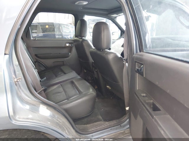 2011 Ford Escape Limited მანქანა იყიდება აუქციონზე, vin: 1FMCU0EG7BKB26821, აუქციონის ნომერი: 46220249