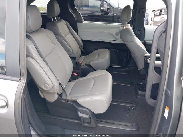 Продаж на аукціоні авто 2026 Toyota Sienna Xle, vin: 5TDYRKECXTS296220, номер лоту: 46220255