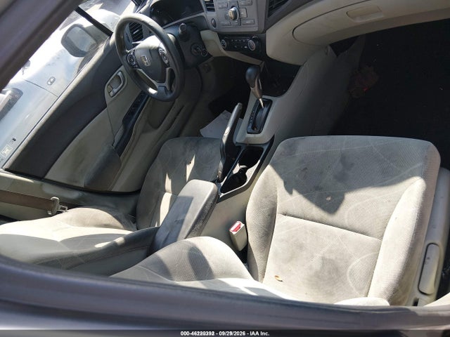 46220392 :رقم المزاد ، 2HGFB2F59CH327940 vin ، 2012 Honda Civic Lx مزاد بيع