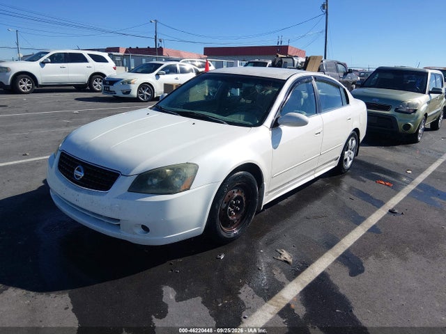 2005 Nissan Altima 2.5 S მანქანა იყიდება აუქციონზე, vin: 1N4AL11D85C188233, აუქციონის ნომერი: 46220448