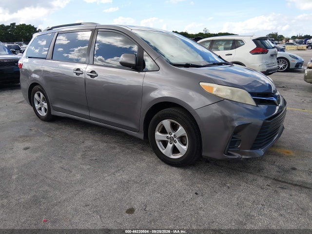 Auction sale of the 2019 Toyota Sienna Le 8 Passenger, vin: 5TDKZ3DC3KS966265, lot number: 46220504