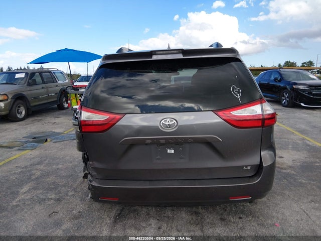 2019 Toyota Sienna Le 8 Passenger მანქანა იყიდება აუქციონზე, vin: 5TDKZ3DC3KS966265, აუქციონის ნომერი: 46220504