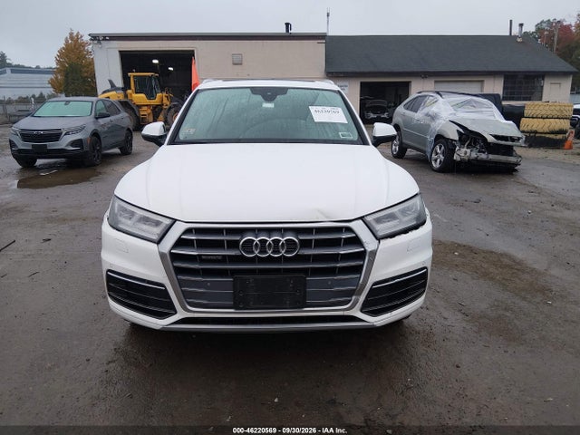 2018 Audi Q5 2.0t Premium/2.0t Tech Premium მანქანა იყიდება აუქციონზე, vin: WA1BNAFY2J2222276, აუქციონის ნომერი: 46220569