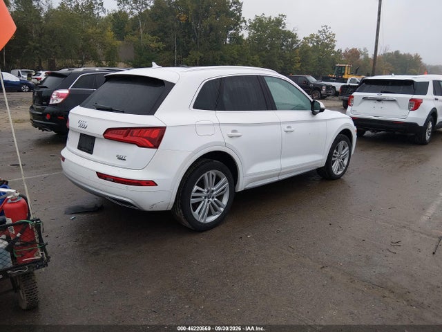 2018 Audi Q5 2.0t Premium/2.0t Tech Premium მანქანა იყიდება აუქციონზე, vin: WA1BNAFY2J2222276, აუქციონის ნომერი: 46220569