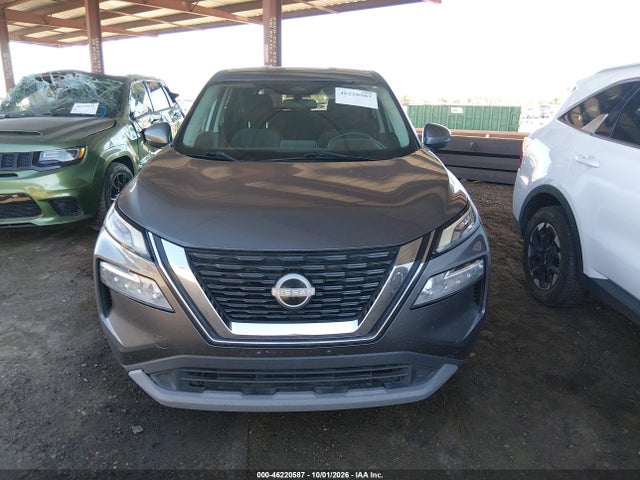 5N1BT3BA0NC719712 Nissan Rogue Sv Fwd