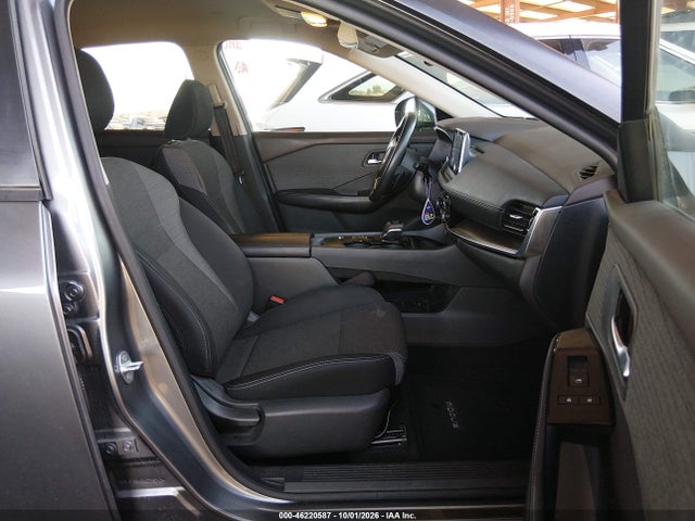 5N1BT3BA0NC719712 Nissan Rogue Sv Fwd