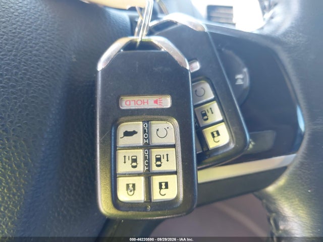 2018 Honda Odyssey Ex-l მანქანა იყიდება აუქციონზე, vin: 5FNRL6H76JB084475, აუქციონის ნომერი: 46220590