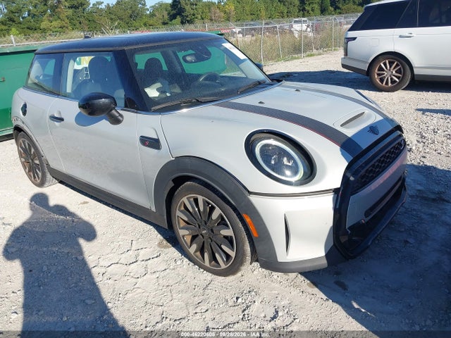 46220605 :رقم المزاد ، WMW53DH06P2T33260 vin ، 2023 Mini Hardtop Cooper S مزاد بيع