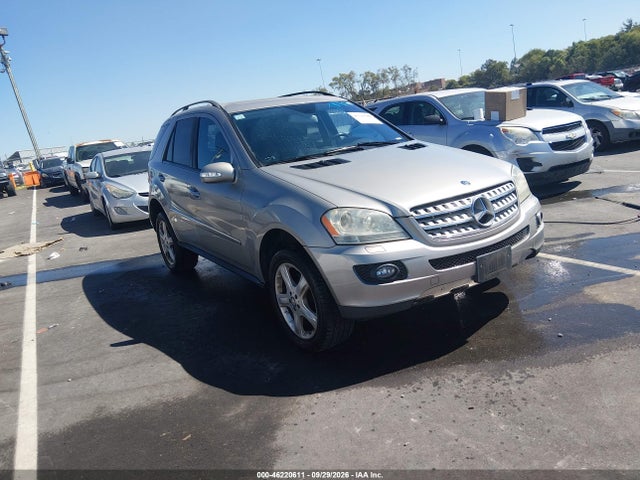 2008 Mercedes-benz Ml 350 4matic მანქანა იყიდება აუქციონზე, vin: 4JGBB86E88A350983, აუქციონის ნომერი: 46220611