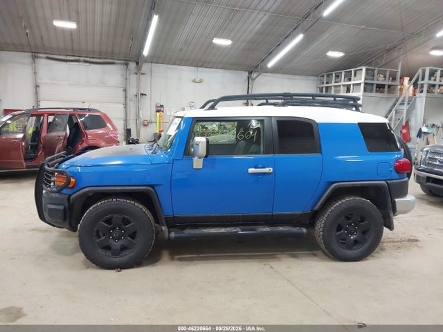 Продажа на аукционе авто 2007 Toyota Fj Cruiser, vin: JTEBU11F170075334, номер лота: 46220664