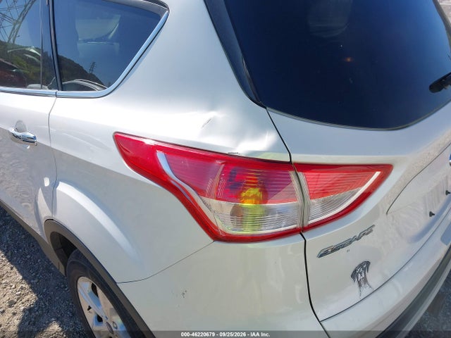 2014 Ford Escape Se მანქანა იყიდება აუქციონზე, vin: 1FMCU9G91EUC83126, აუქციონის ნომერი: 46220679