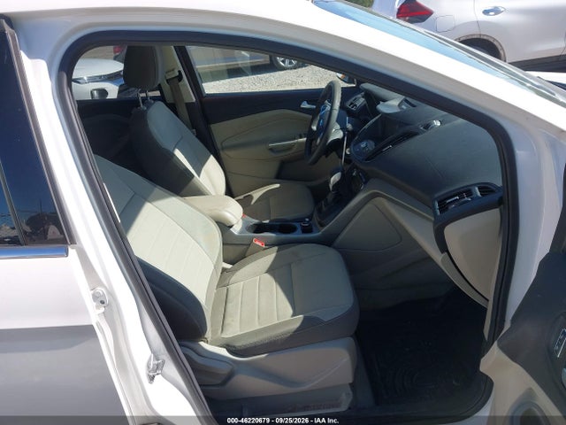 2014 Ford Escape Se მანქანა იყიდება აუქციონზე, vin: 1FMCU9G91EUC83126, აუქციონის ნომერი: 46220679