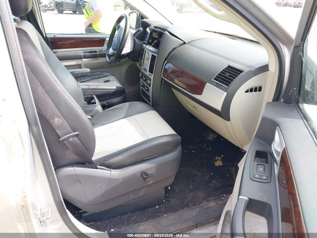 Aukcja sprzedaży 2010 Chrysler Town & Country Touring Plus, vin: 2A4RR8DXXAR375124, numer aukcji: 46220691