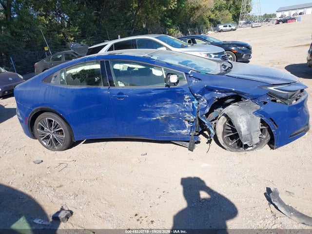 46220719 :رقم المزاد ، JTDADABU5R3010680 vin ، 2024 Toyota Prius Xle Awd-e مزاد بيع