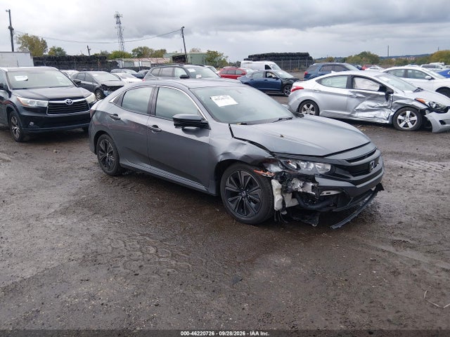 46220726 :رقم المزاد ، SHHFK7H55JU428564 vin ، 2018 Honda Civic Ex مزاد بيع