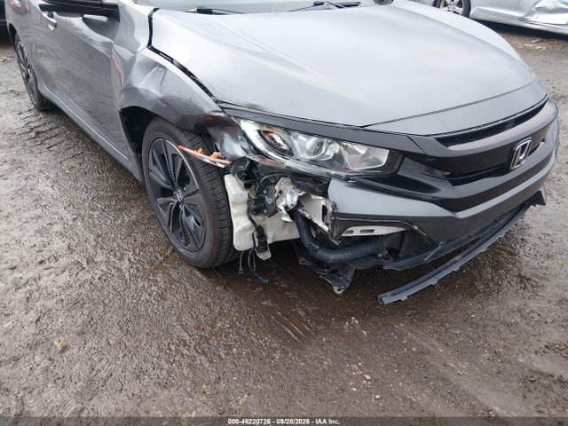 46220726 :رقم المزاد ، SHHFK7H55JU428564 vin ، 2018 Honda Civic Ex مزاد بيع