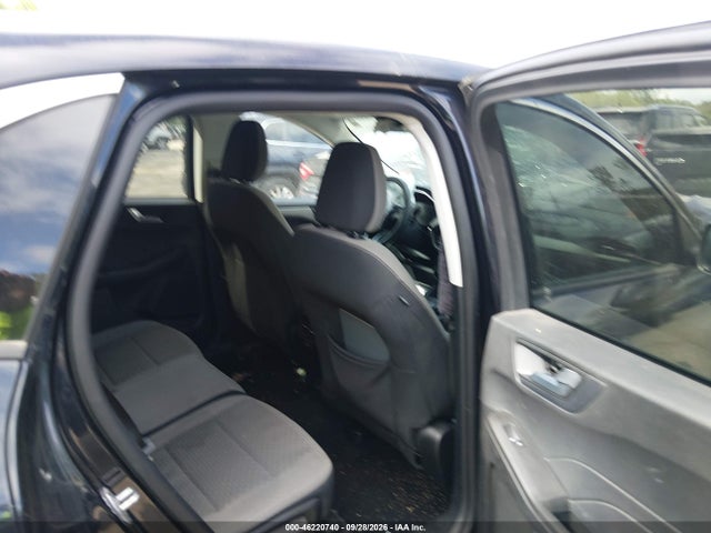 46220740 :رقم المزاد ، 1FMCU9G66MUA17766 vin ، 2021 Ford Escape Se مزاد بيع