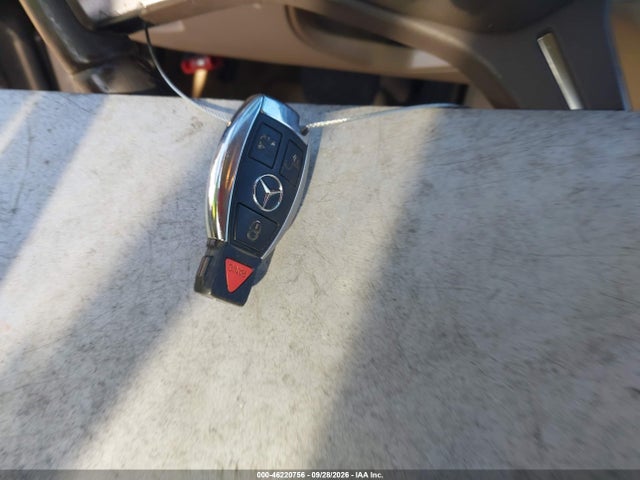 46220756 :رقم المزاد ، WDDGF8AB8ER323538 vin ، 2014 Mercedes-benz C 300 Luxury 4matic مزاد بيع