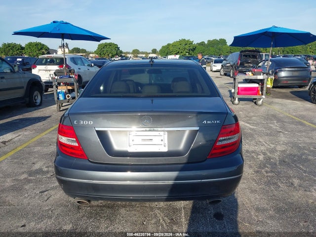 46220756 :رقم المزاد ، WDDGF8AB8ER323538 vin ، 2014 Mercedes-benz C 300 Luxury 4matic مزاد بيع