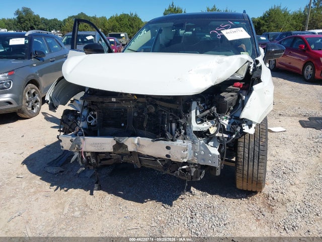 2022 Nissan Pathfinder Platinum 4wd მანქანა იყიდება აუქციონზე, vin: 5N1DR3DK7NC222251, აუქციონის ნომერი: 46220774