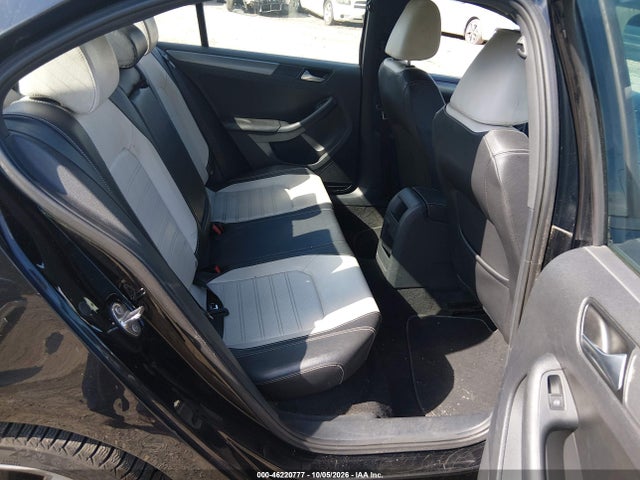 3VWD17AJXGM336371 Volkswagen Jetta 1.8t Sport